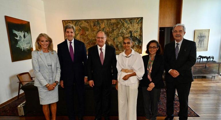 John Kerry, Geraldo Alckmin e Marina Silva durante encontro no Itamaraty, nesta segunda (27)