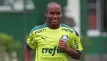 Pai de Endrick diz que joia só assina contrato profissional com Palmeiras