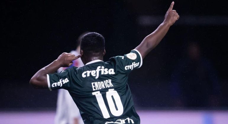 Aos 16 anos, Endrick, do Palmeiras,
 foi vendido para o Real Madrid por 72 milh&otilde;es de euros