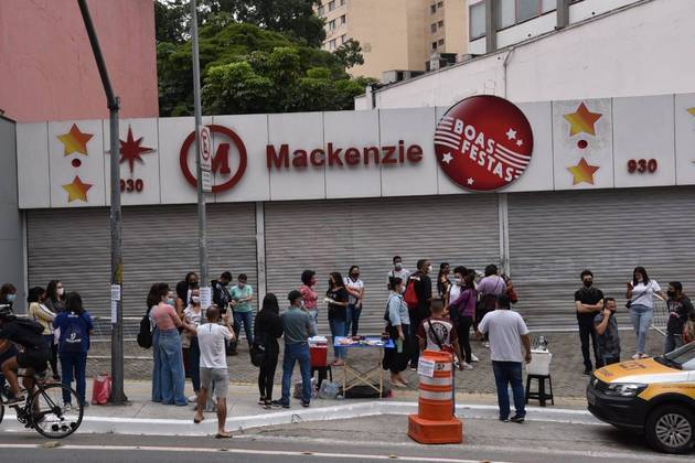 A maioria dos inscritos está concentrada nos estados de São Paulo (470.809), seguido de Minas Gerais (300.868) e Bahia (239.101). As mulheres representam 61,6% dos participantes, enquanto pessoas negras, soma de pretos e pardos, 54%