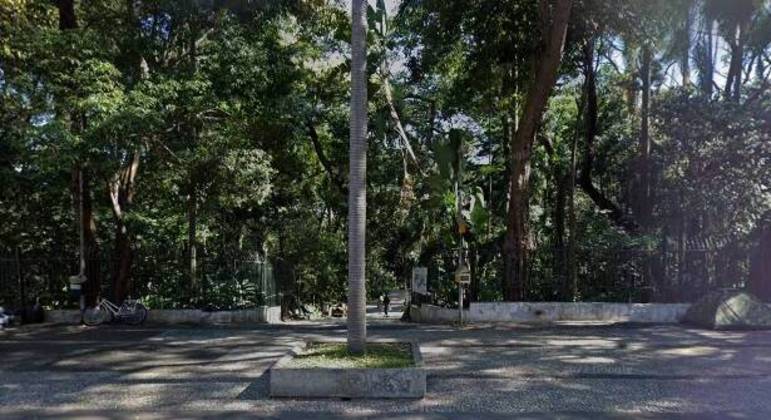 Entrada do Parque Trianon, na avenida Paulista