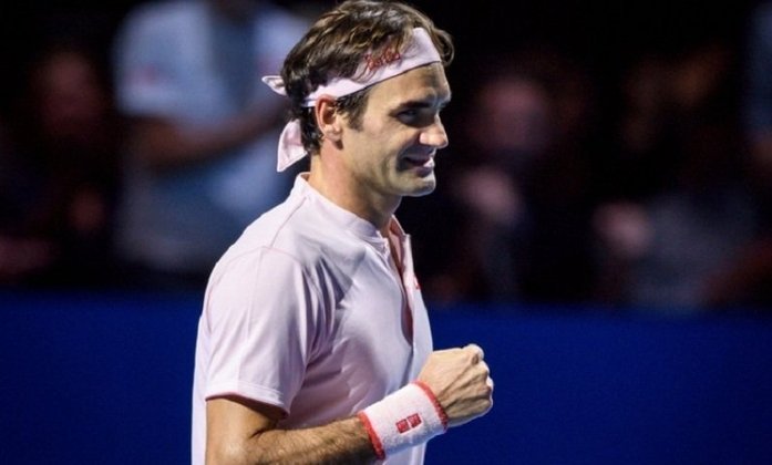 Entre fevereiro de 2004 e agosto de 2008, Federer esteve 237 semanas seguidas como número 1 do mundo, sendo um dos tantos números impressionantes do tenista suíço.