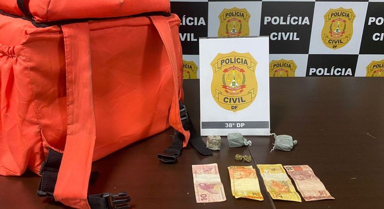 O motoboy realizava entrega de drogas por delivery em Vicente Pires (DF)
