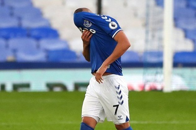 Entretanto, o técnico do Everton, Rafa Benítez, afirmou nesta sexta-feira que o clube inglês 