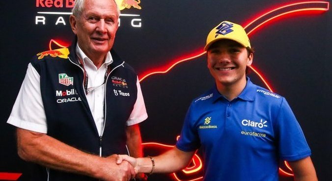 Ao lado de Helmut Marko, Enzo Fittipaldi anuncia vínculo com a equipe Red Bull