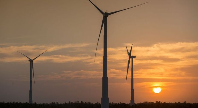 Furnas desenvolve projeto de torres eólicas mais baixas e duráveis