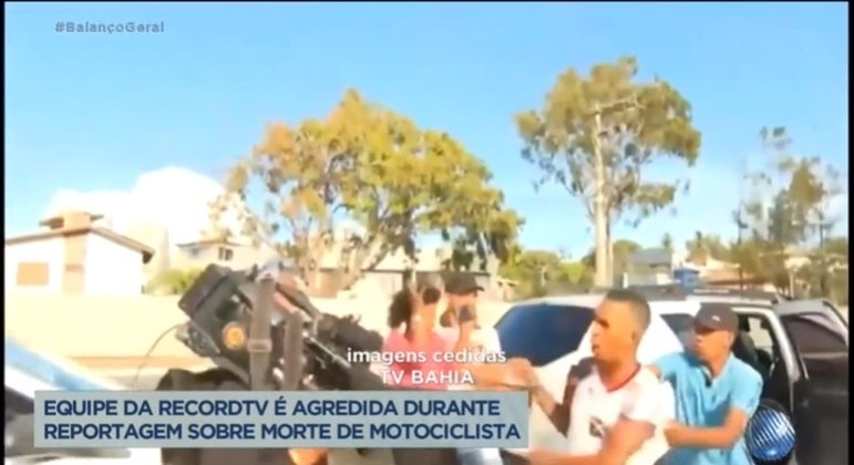 Equipe de jornalismo da Record TV Itapoan, na Bahia, é agredida em Salvador