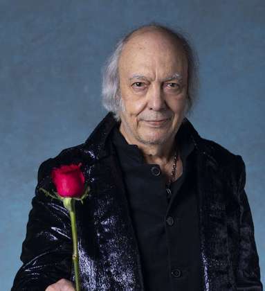 Erasmo Carlos: Aos 81 anos, o cantor e compositor morreu em novembro de 2022. Segundo o boletim médico, a causa de seu falecimento foi uma condição de 