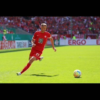 Erik Durm (FC Kaiserslautern - 2ª divisão da Bundesliga)