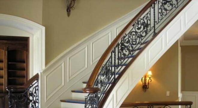 Escada de ferro com madeira