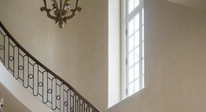 Escada de ferro grande