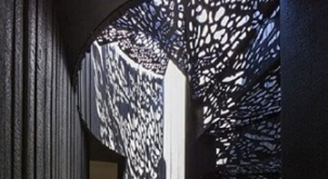 Escada de ferro preto