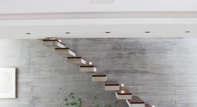 Escada flutuante para sala de estar