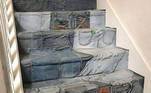 Ou ainda reutilizar seus jeans antigos e transformá-los em carpete?Leia mais: Homem gasta 2 milhões para colocar rodas em sua casa e movê-la