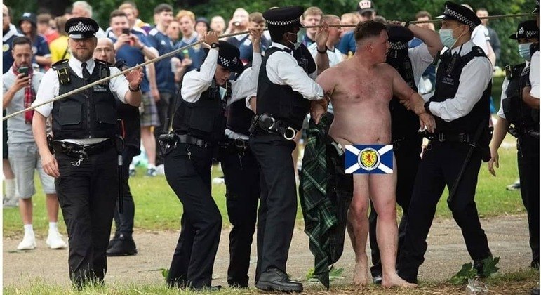 A detenção de um escocês, digamos, mais exagerado
