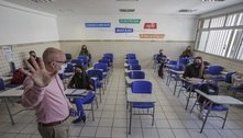 Estudantes de SP devem frequentar ao menos 1/3 de aulas na escola