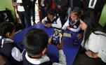 Escolas públicas e particulares do Peru devem retomar as aulas presenciais em 2022