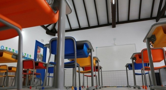 Escolas fechadas representam prejuízo emocional para os estudantes, aponta Unicef