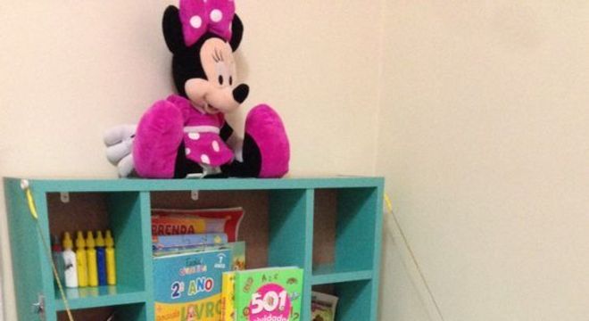 escrivaninha suspensa - escrivaninha suspensa verde turquesa