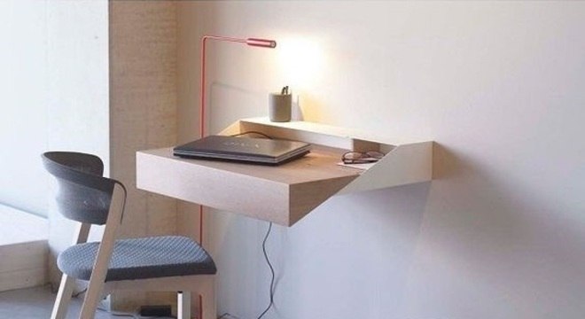 escrivaninha suspensa - prateleira que vira escrivaninha 