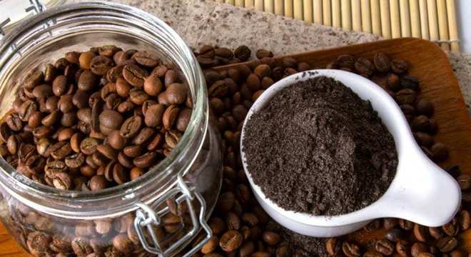 Esfoliação com café - benefícios, como fazer e receitas