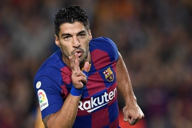ESFRIOU - De saída do Barcelona e perto de ser anunciado pela Juventus, o atacante Luis Suárez chegou a ser oferecido ao Atlético de Madri, de acordo com a rádio 