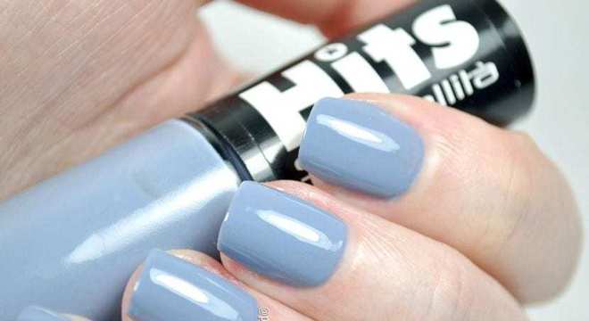 Esmalte azul, veja dicas da cor que fica incrível em todos os tons de pele