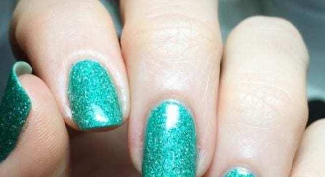 Esmalte verde- Como usar e inovar na semana + Fotos de inspiração
