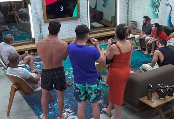 Os peões terão uma nova distração nesta temporada de A Fazenda. O TikTok é patrocinador master do reality e proporcionará conteúdos exclusivos para o público que acompanha as novidades pelo aplicativo! 