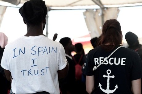 Imigrantes africanos buscam Espanha como destino