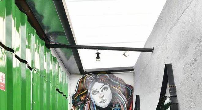 espelho adnet - banheiro com estilo industrial 