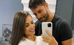 Aryane Steinkopf e Beto Malfacini descobriram muitas afinidades em A Fazenda 6 e, desde então, não se desgrudaram mais. Com dois filhos, o casal seguiu junto novos rumos na carreira. Ary, que ficou conhecida por ser panicat, se formou em Nutrição e hoje tem uma casa de ultracongelados com Beto, que é graduado em Comércio Exterior e tem MBA em Gestão de Negócios