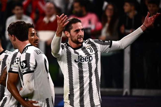 ESQUENTOU - Após a derrota da Juventus para a Roma no Campeonato Italiano, Adrien Rabiot se distanciou da Juventus para a próxima temporada. Em entrevista à 