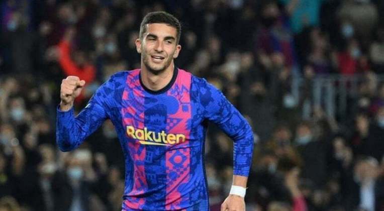 ESQUENTOU – Aston Villa estaria interessado na contratação de Ferran Torres, segundo informações do TalkSport. O Barcelona pede 40 milhões de euros (R$ 220 milhões) para negociar o atacante.