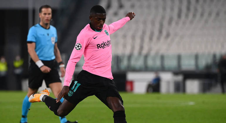 ESQUENTOU - De acordo com o SPORT, devido a todas as complicações envolvendo Dembélé e o Barcelona, o Newcastle já estuda a contratação do ponta francês para a próxima temporada.