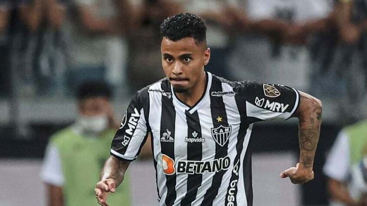 ESQUENTOU - Rodrigo Caetano, diretor de futebol do Atlético-MG, falou sobre a proposta recebida do Palmeiras pelo volante Allan. Em entrevista ao programa 