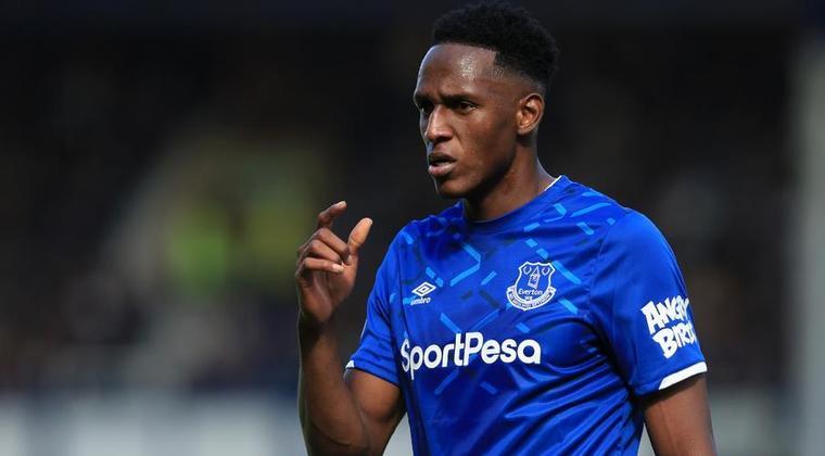 ESQUENTOU – Segundo informações da Sky Sports, Yerry Mina deixará o Everton ao final da temporada europeia. O zagueiro tem contrato até o fim de junho, mas não terá seu vínculo renovado pelo clube inglês.