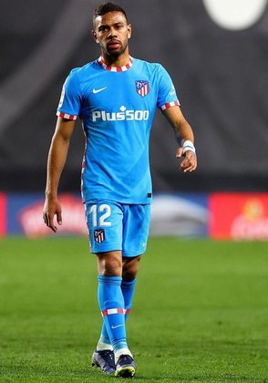 ESQUENTOU - Segundo o jornalista Fabrizio Romano, o Atlético de Madrid não descarta a venda de Renan Lodi. O jogador atrai o interesse do Nottingham Forest.