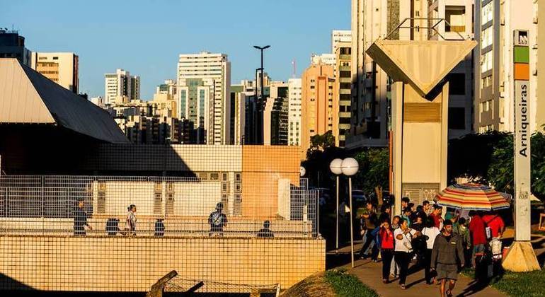 O crime ocorreu em um comércio perto da estação Arniqueiras, em Águas Claras