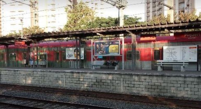 Trens não irão parar na estação Piqueri, passageiro que desce lá precisa pegar outra rota