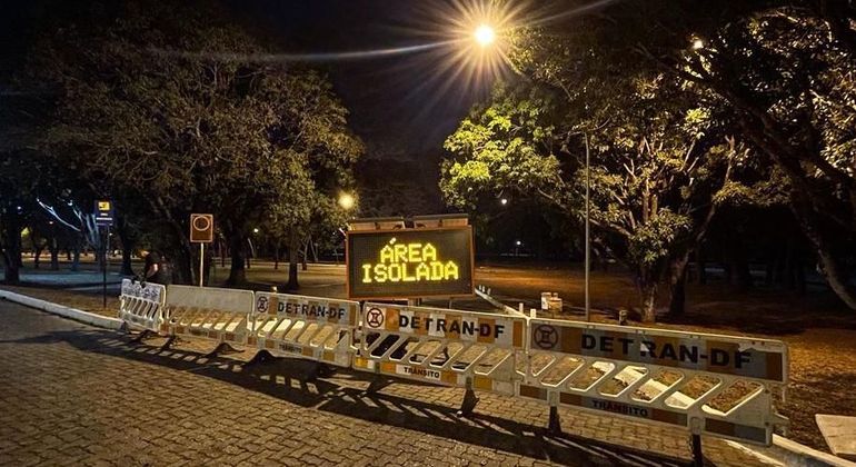 Estacionamento 4 ficará interditado por tempo indeterminado