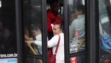 Paulistanos se espremem em ônibus e ficam perdidos em estações que não conhecem