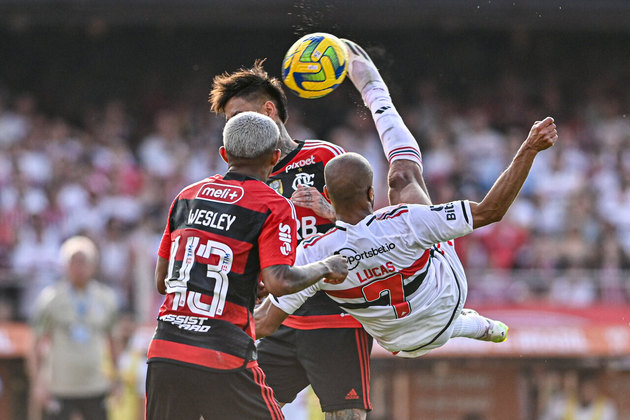 Dos dois lados, surgiram oportunidades de gol na segunda etapa. No entanto, elas não foram convertidas, e o segundo jogo da final terminou empatado em 1 a 1. Como o São Paulo tinha a vantagem pela vitória no jogo do Maracanã, ficou com o título