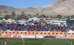 8. Estádio El CobreA arena do Chile, casa do Cobresal, fica no meio do deserto do Atacama, na cidade de El Salvador. O lugar tem capacidade para 20 mil torcedores, apesar de o município ter apenas 8 mil habitantes