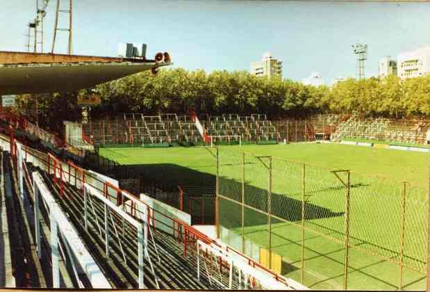 Estádio Jorge Luis Hirschi: 1 final (1969) - O estádio localizado na região de La Plata na Argentina recebeu uma final do torneio continental.