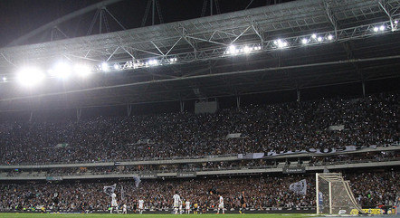 Botafogo recebe o Fortaleza no Nilton Santos