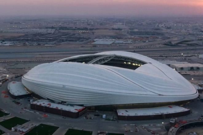 O Estádio Al Wakrah, no Qatar, será utilizado na Copa do Mundo de 2022. O projeto foi pensado em homenagem a velas de um tradicional barco utilizado por pescadores da região