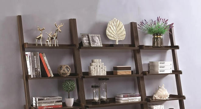 Estante escada madeira para sala de estar