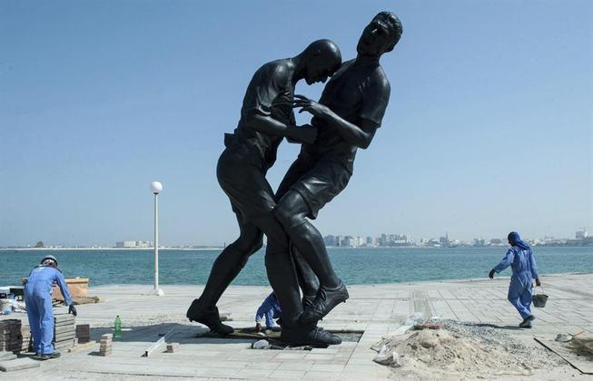 estátua Materazzi, Zidane, Catar,