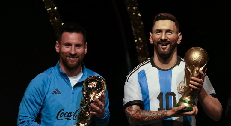 Estátua de Messi vai ficar no museu da Conmebol em Luque, no Paraguai